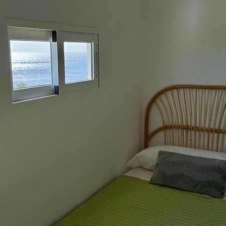 Sunnypalms - Beachfront Penthouse With Stunning Sea View Estepona Exterior photo